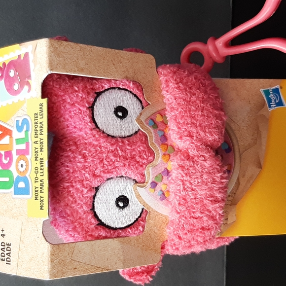 UglyDolls Moxy To-Go Stuffed Animal Doll Bag Clip 4.75" - Picture 2 of 9